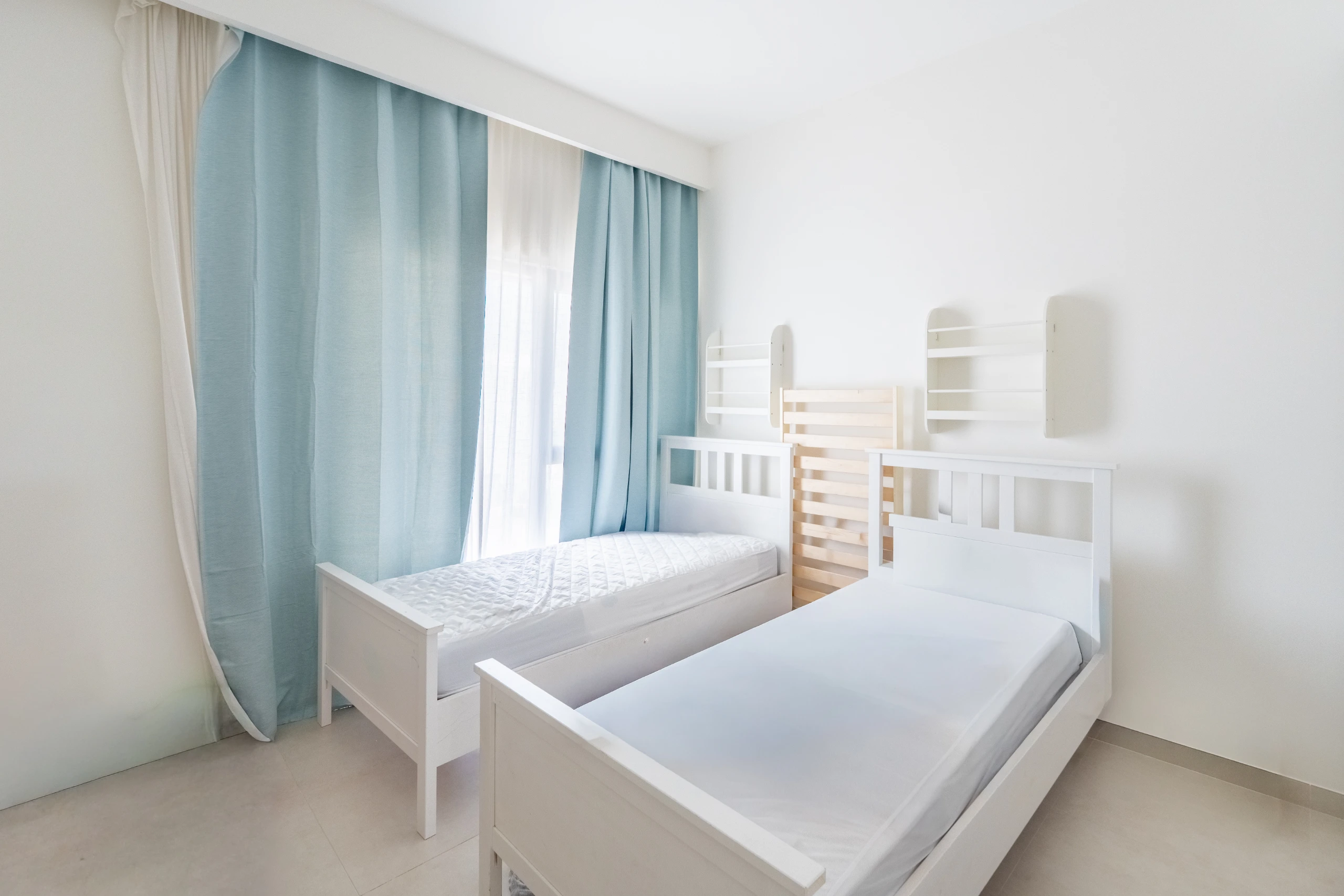 Kids Room — Twin Beds